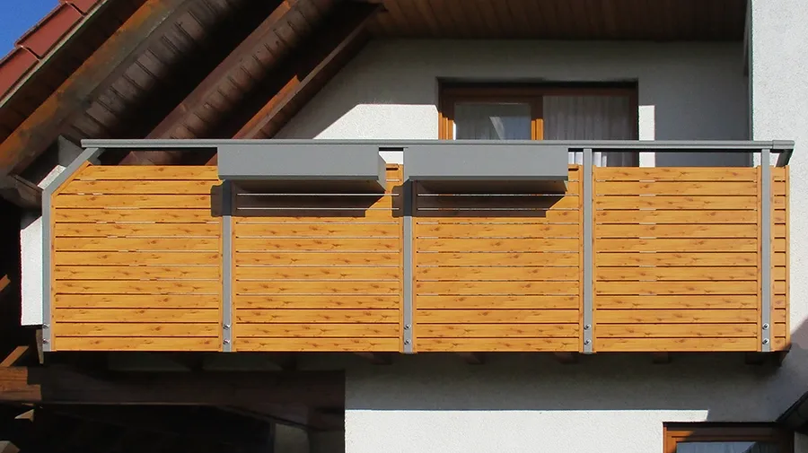 Balkongeländer Vegas, Zirbelkiefer hell