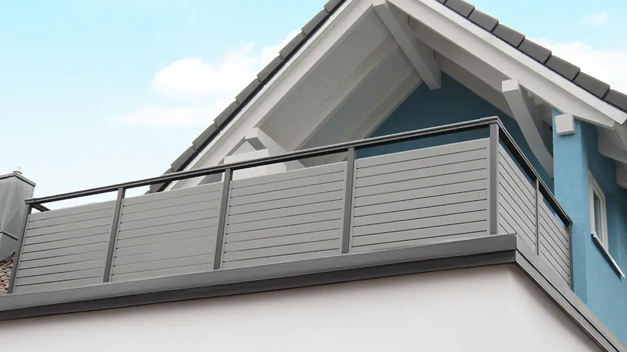 Balkongeländer Vegas, RAL 9007 + DB 703